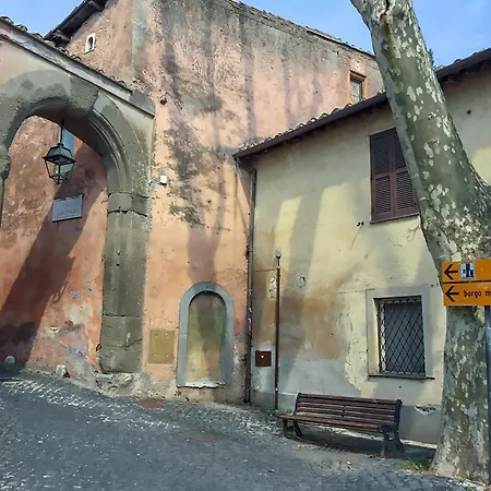 Nel Borgo * Rom